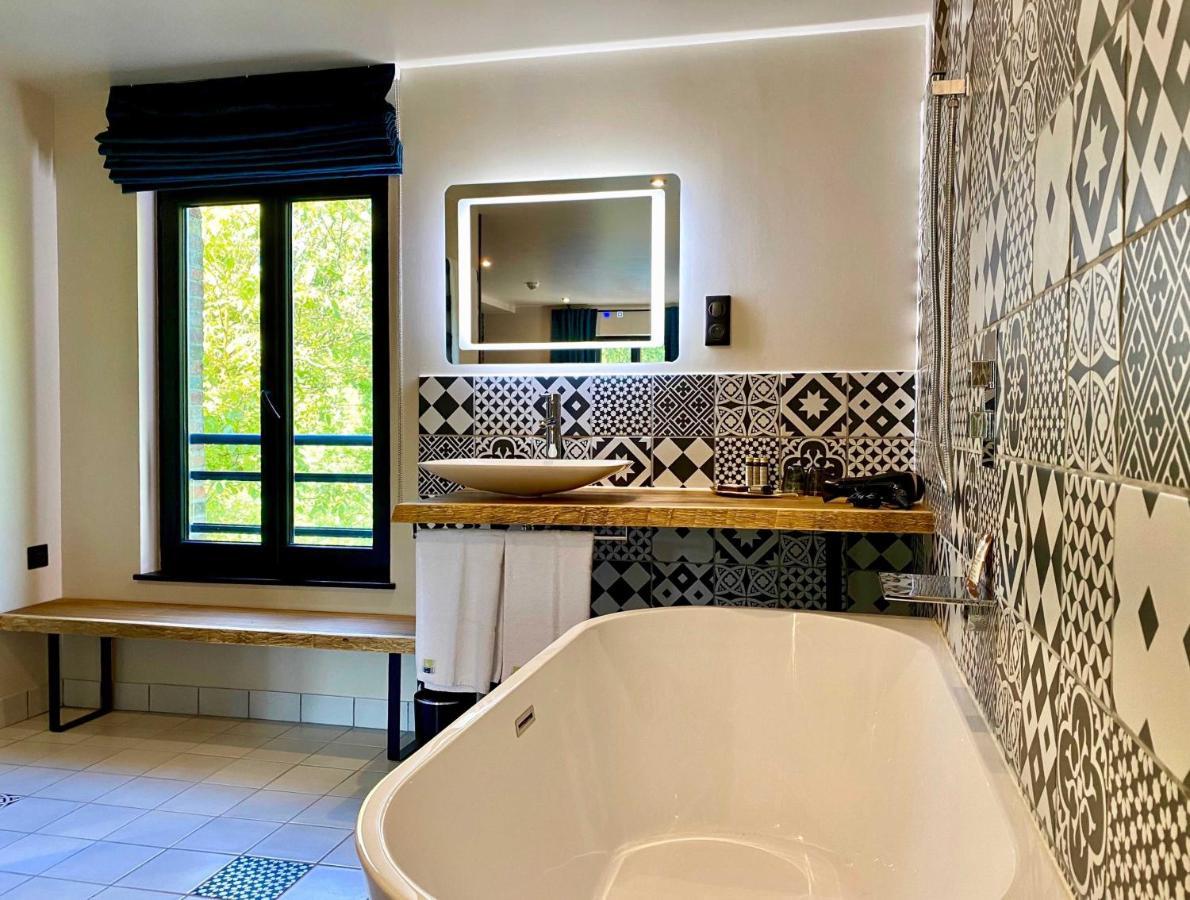 Le Moulin Fouret Hotell Saint-Aubin-le-Vertueux Eksteriør bilde